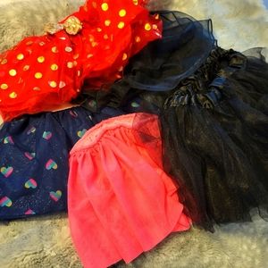 5 various sized tutus